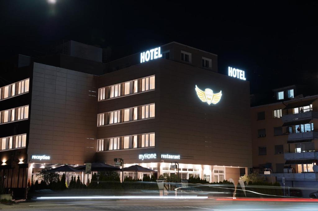 My Home Hotel - Free Parking room 5
